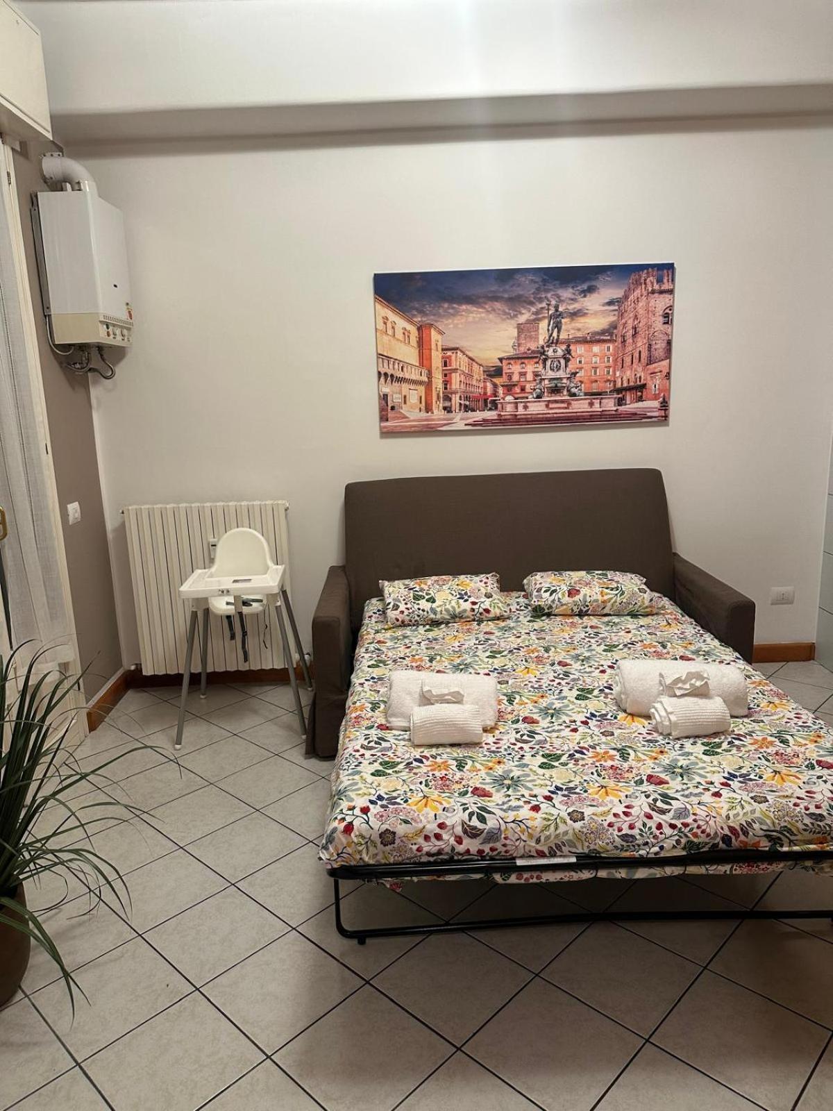 Nicholas B&B City Center- Apartment Bologna Ngoại thất bức ảnh